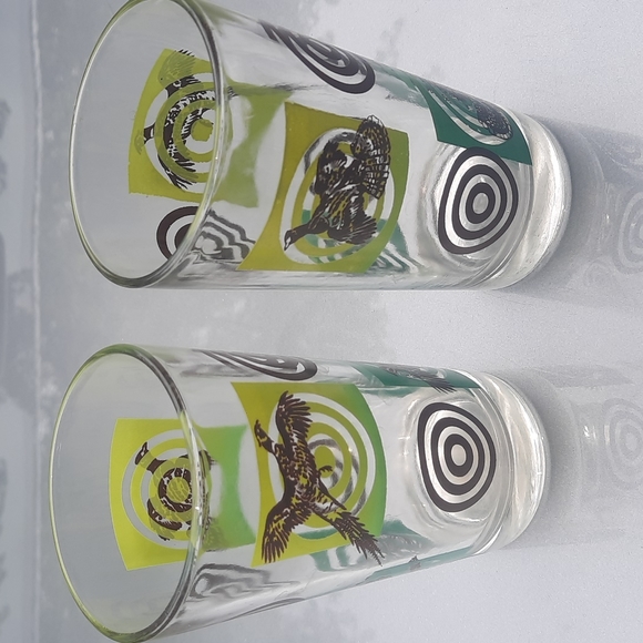 Pair of Rare Antique Mid-Century Whiskey Glasses - Picture 1 of 10